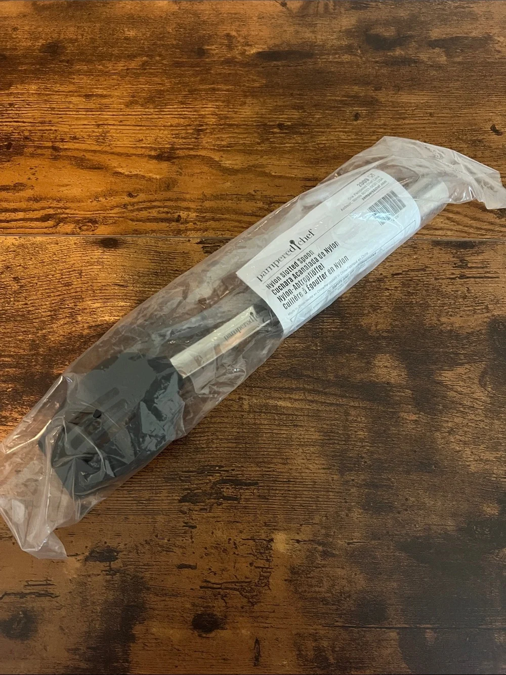 Pampered Chef Nylon Slotted Spoon (NWT)